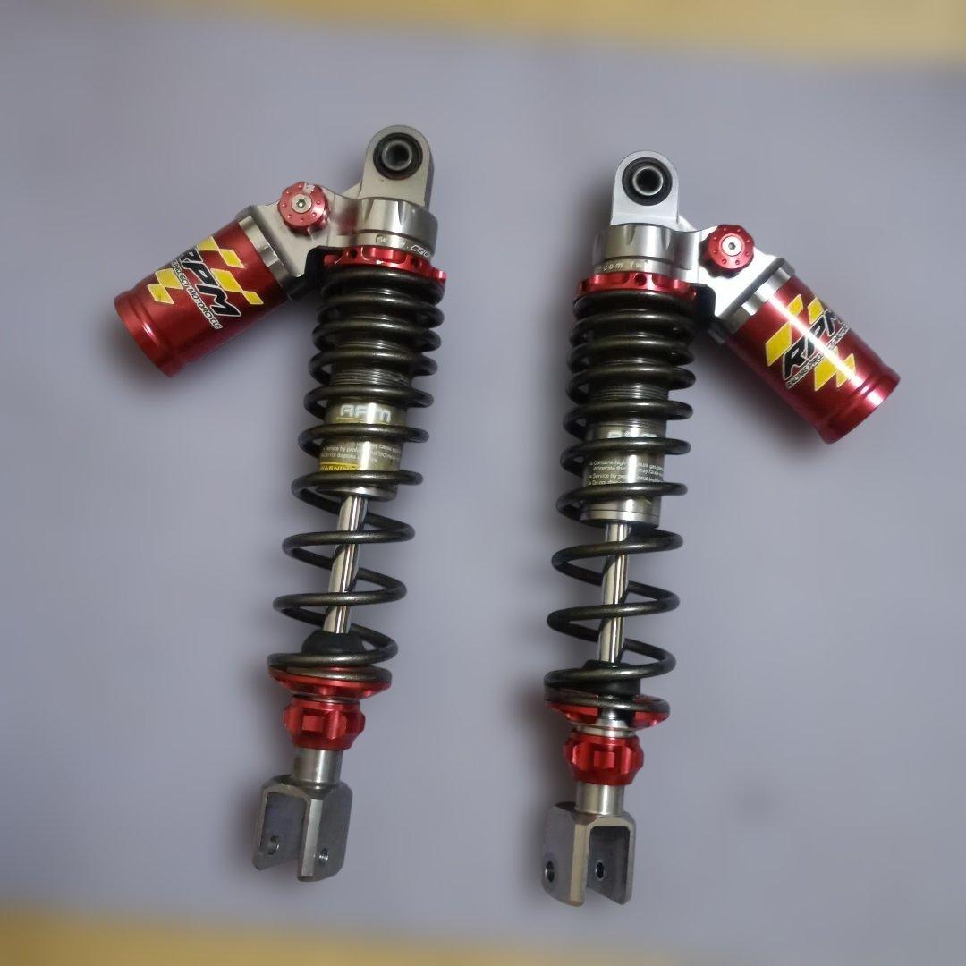 シグナスx　リアRPM ショックアブソーバー 赤/黒