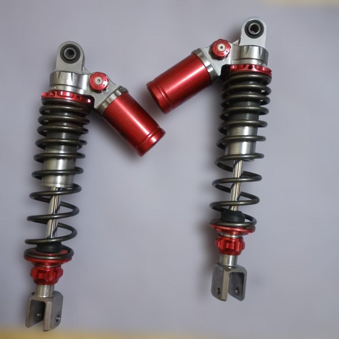 シグナスx　リアRPM ショックアブソーバー 赤/黒