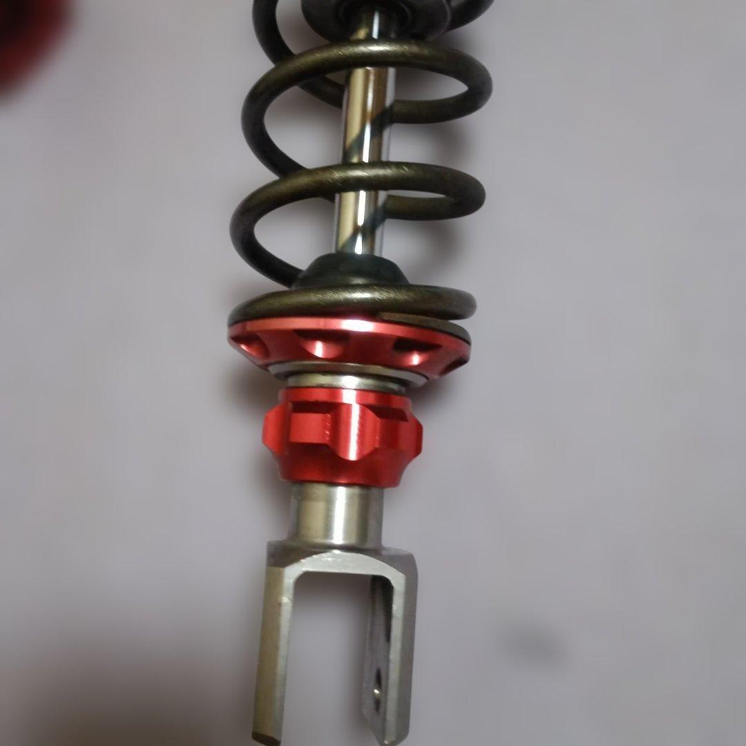 シグナスx　リアRPM ショックアブソーバー 赤/黒