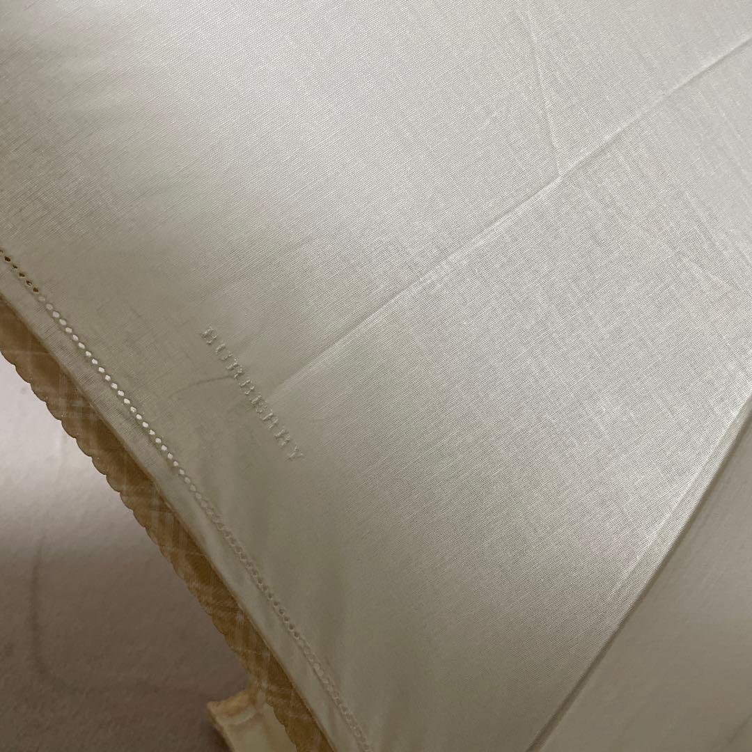 バーバリー　BURBERRY 日傘　折りたたみ日傘　ベージュ　新品　未使用　値下