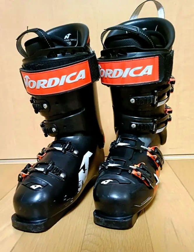 ノルディカ Dobermann GP130 ドーベルマン 26.5