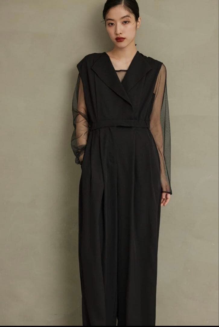 niana オールインワン　パンツドレス