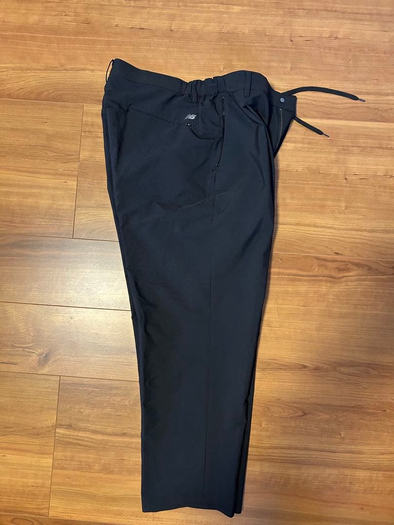 v*a様 New Balance WIDE TAPERED スラックス ブラック