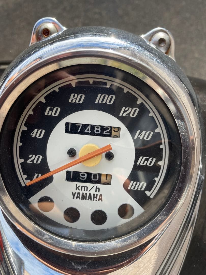 ドラッグスター　400 純正タンク