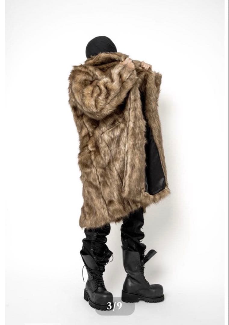 ジャケット・アウター CRUCIFIED FUR COAT