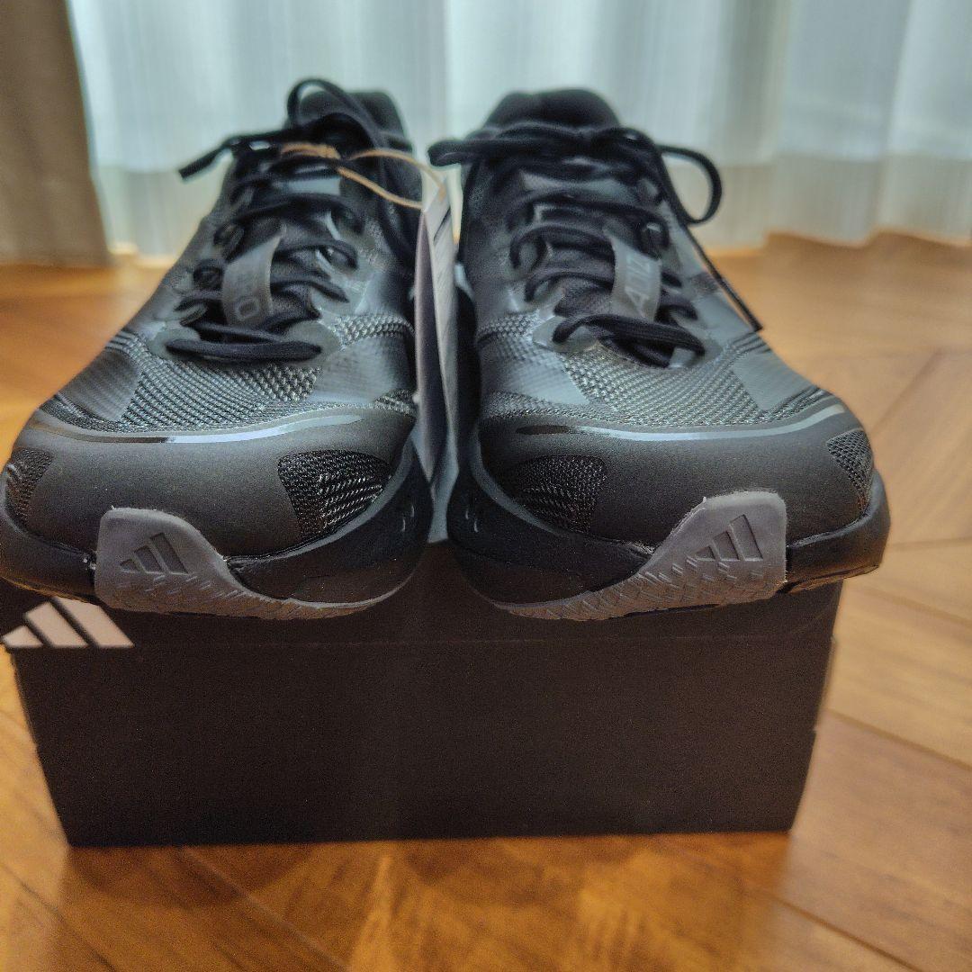 【新品】adidas　アディゼロ　ボストン13　28センチ