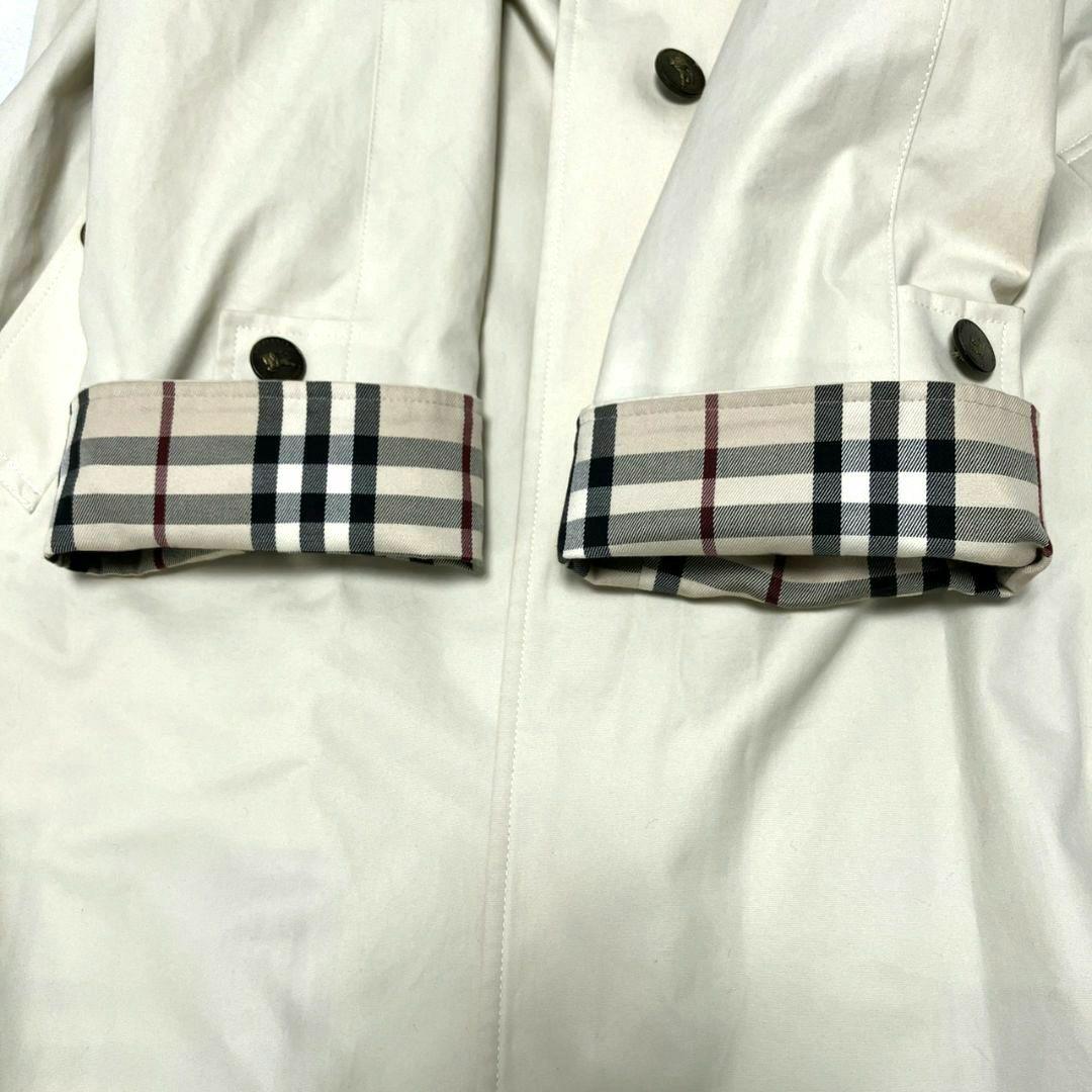 かっこいい！BURBERRY ステンカラーコート 刺繍　ボタン必見