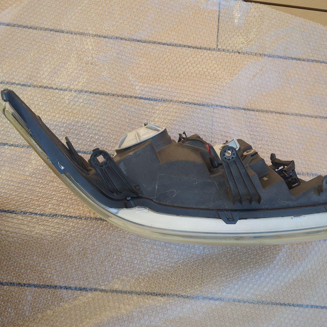 デリカD5　ヘッドライト　左右　CV5W　前期　100-87918　バラスト付