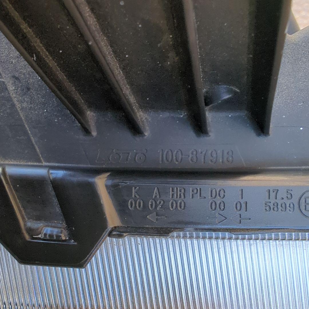 デリカD5　ヘッドライト　左右　CV5W　前期　100-87918　バラスト付