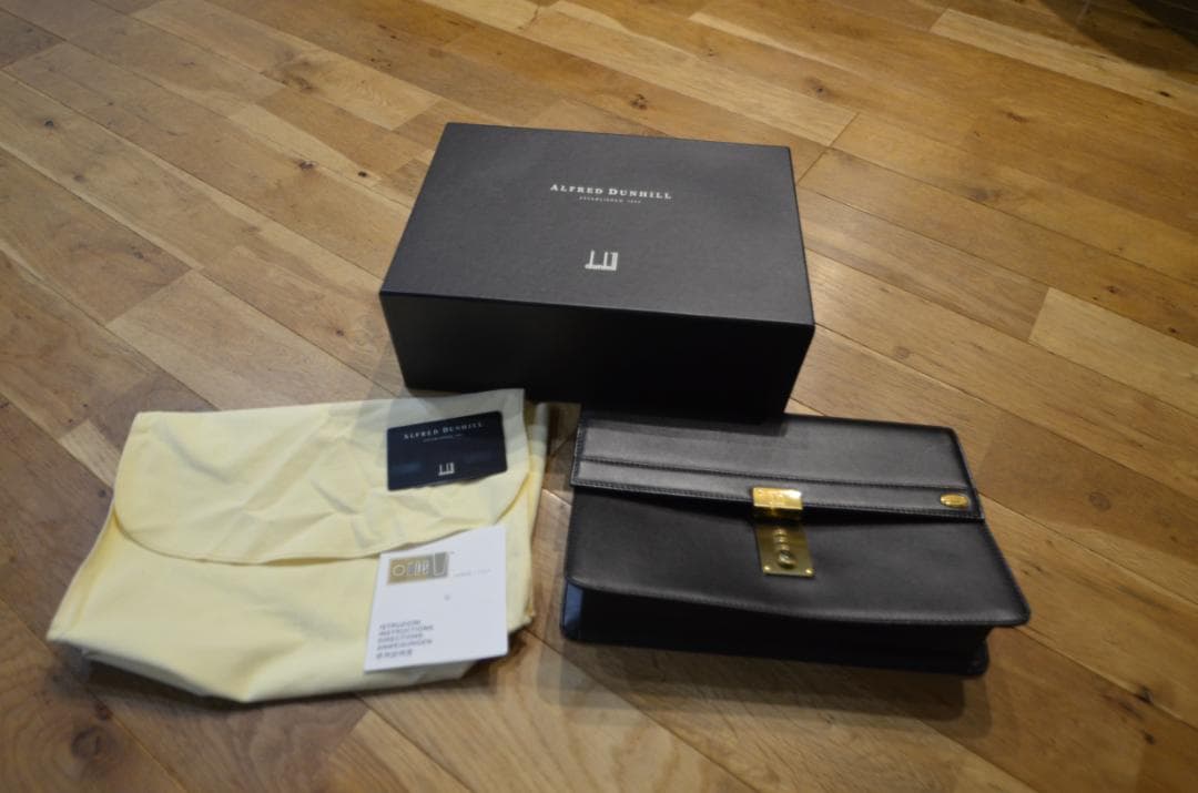 美品 dunhill ダンヒル セカンドバッグ クラッチバッグ ゴールド 金具