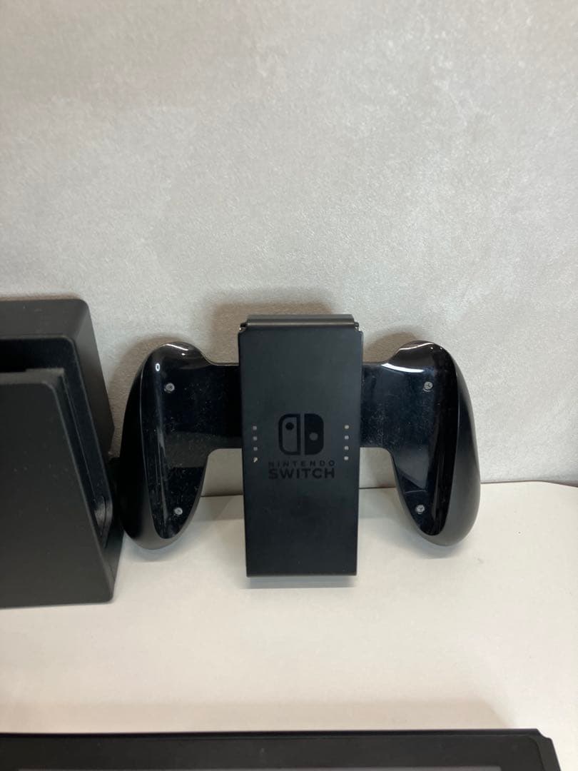 任天堂 Switch スイッチ ゲーム機 通電○ ブラック 【A293】