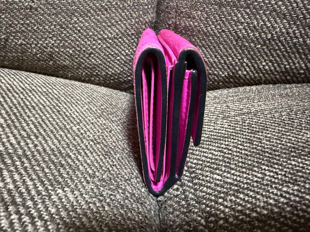 LOUIS VUITTON ピンク 三つ折り財布