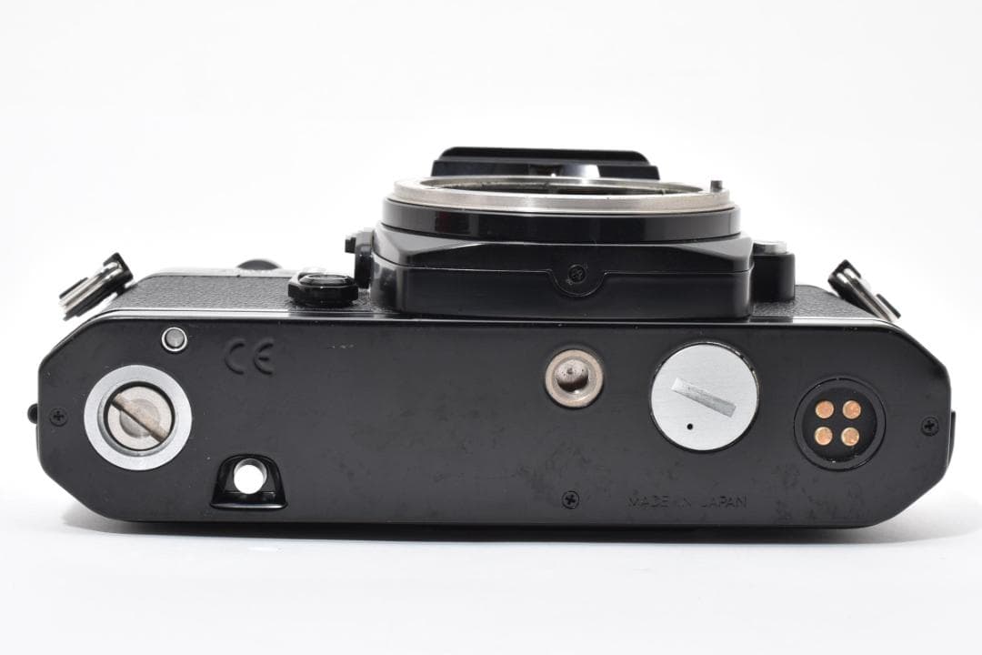 美品 Nikon New FM2 一眼レフフィルムカメラボディ ブラック ニコン