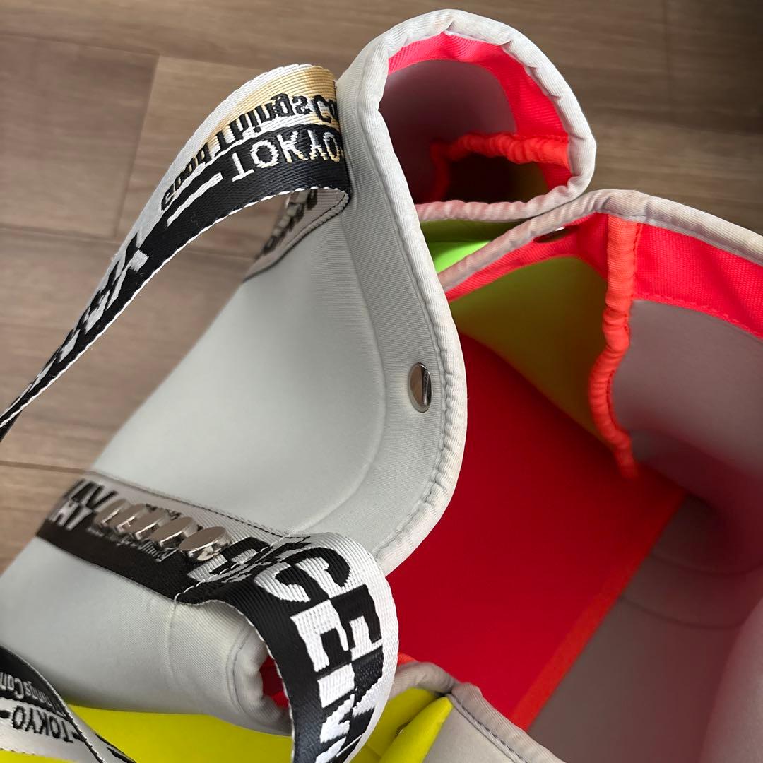 【ディセンバーメイ】ネオプレーントートバッグ ロッカーバッグ 大容量 ネオン