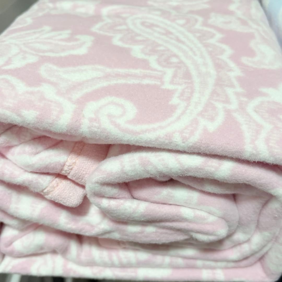 イヴ・サンローラン　綿毛布2P YSLロゴ　ペイズリー柄　ブルー　ピンク　ペア