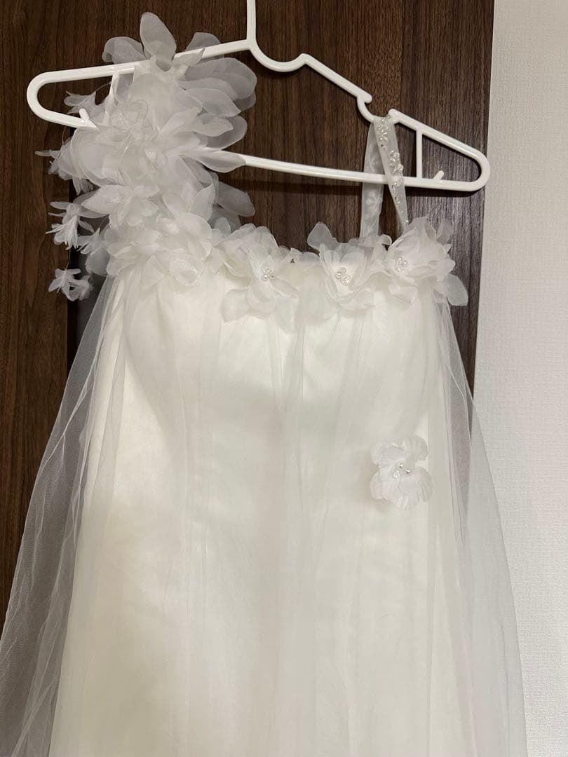 フラワー装飾 ホワイトウェディングドレスAライン（Mサイズ）