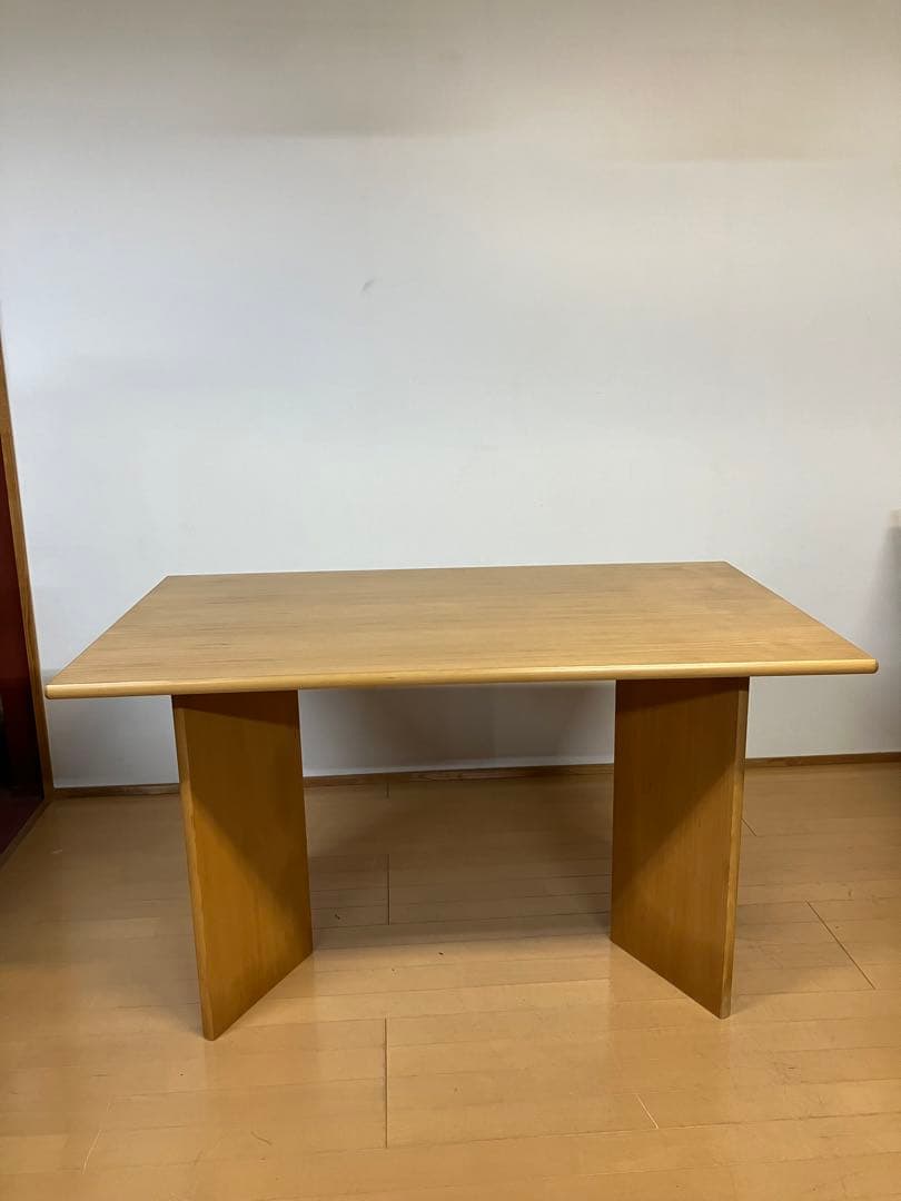 テーブル　1250×750×高さ700 デンマーク　北欧家具