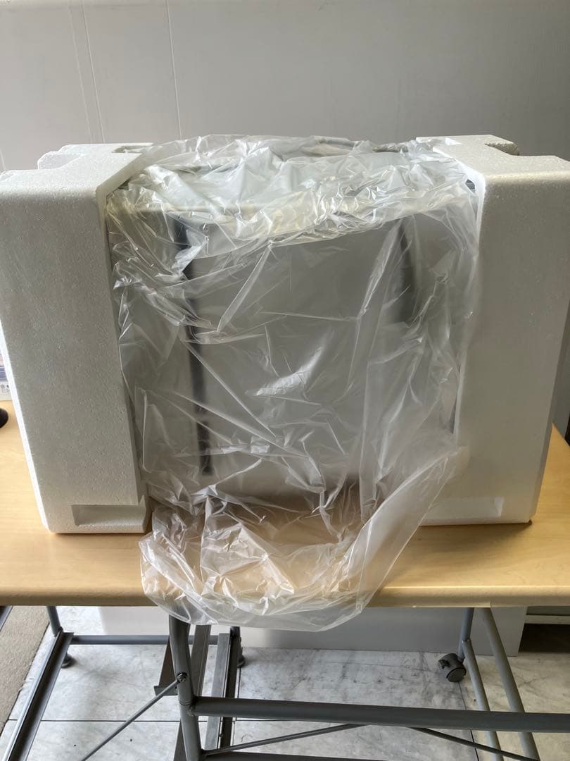 【美品】Panasonic 衣類乾燥除湿機ナノイーハイブリッドF-YHUX90