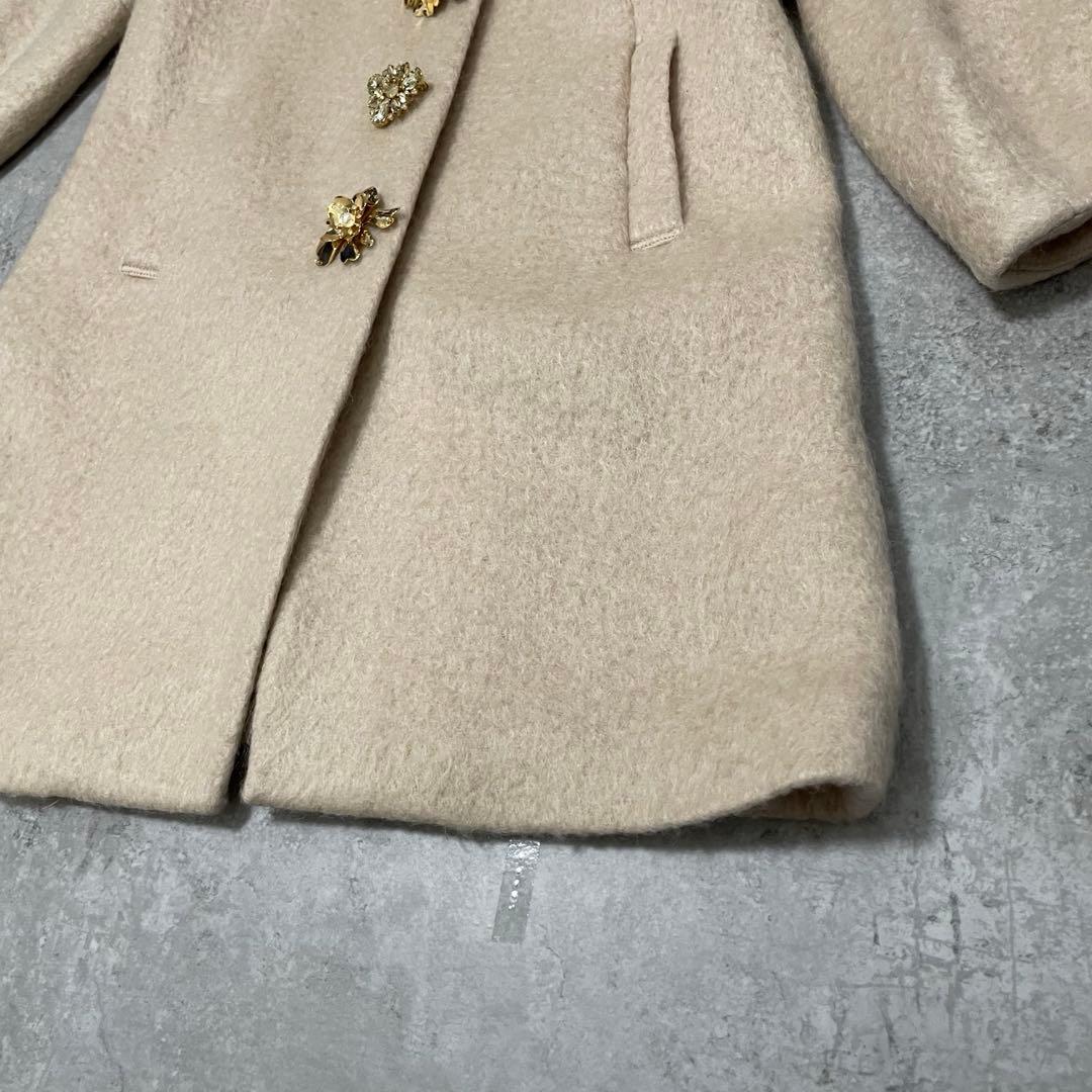 美品⭐︎リリーブラウン ビジューボタン ファー付き コート 定価3.9万 ベージュ