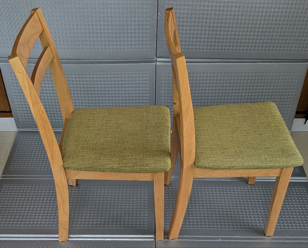 ダイニングチェア　2脚セット　リビングチェア　美品　イス