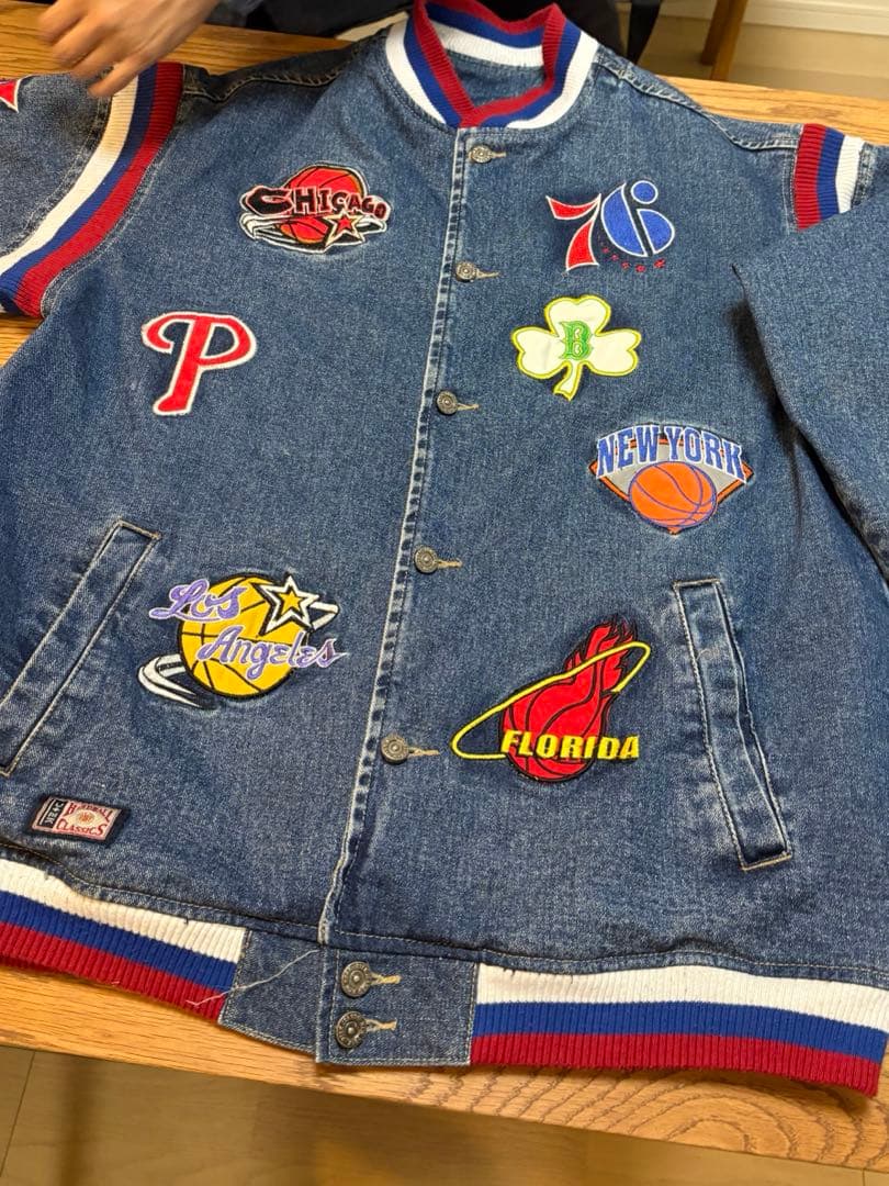 デニムジャケット スポーツ刺繍 13番