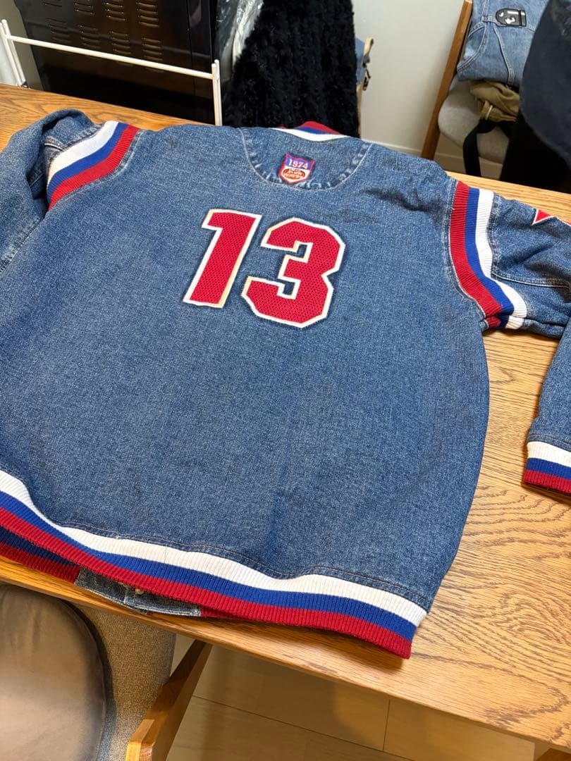 デニムジャケット スポーツ刺繍 13番