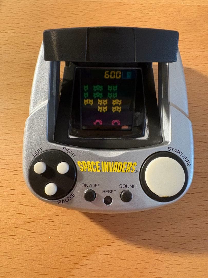 スペースインベーダー 携帯ゲーム ゲームウォッチ LSIゲーム
