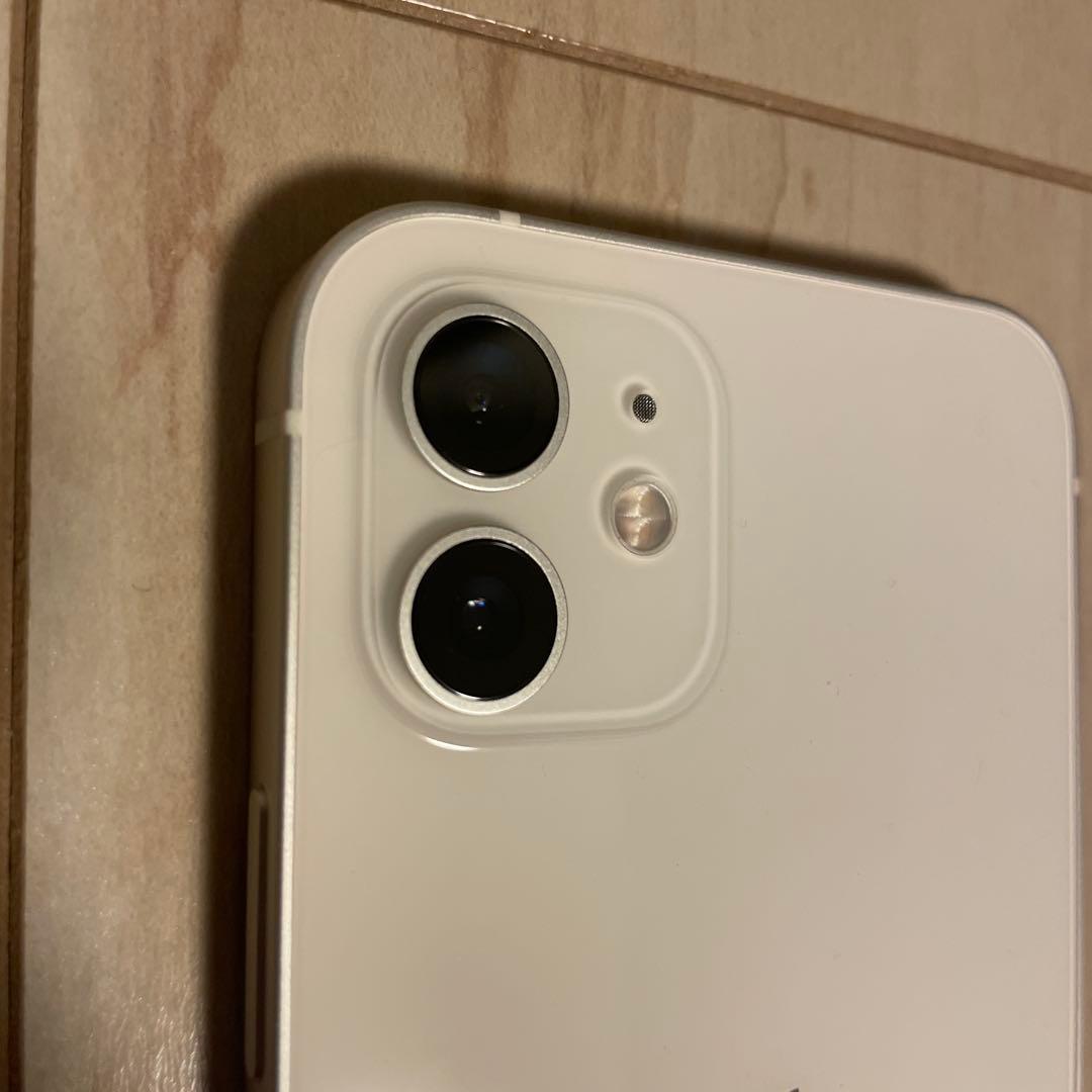 【美品】iPhone12 ホワイト64GB