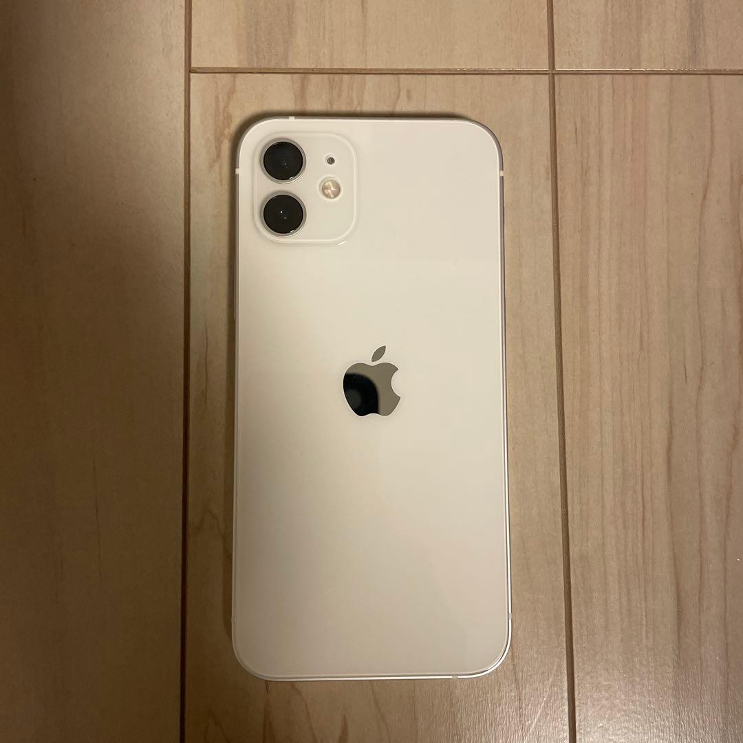 【美品】iPhone12 ホワイト64GB