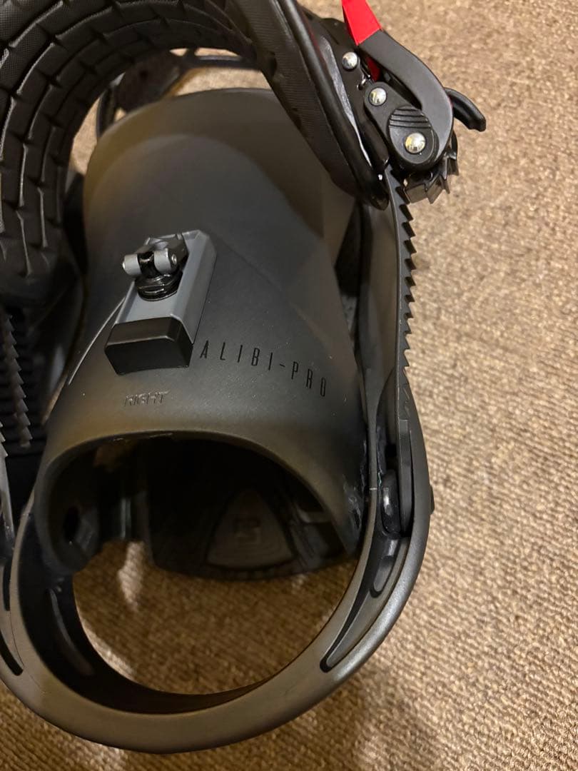 サロモン/アリバイプロ/スノーボードビンディング/ミディアムブラック