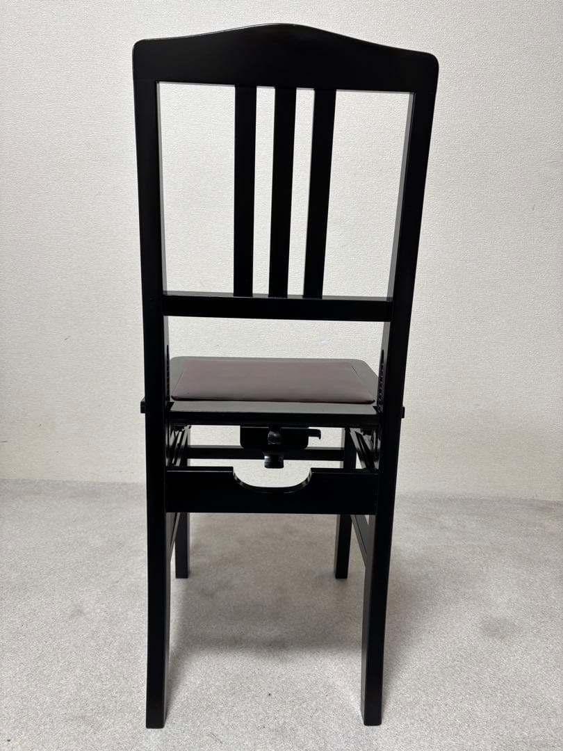 トムソンピアノ椅子