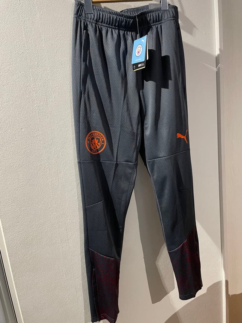 新品PUMA マンチェスターシティ 23-24 トレーニングトップ＆パンツセット