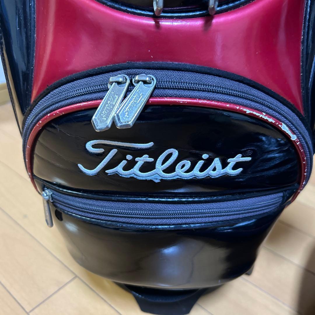 Titleist エナメルゴルフキャディバッグ 黒赤