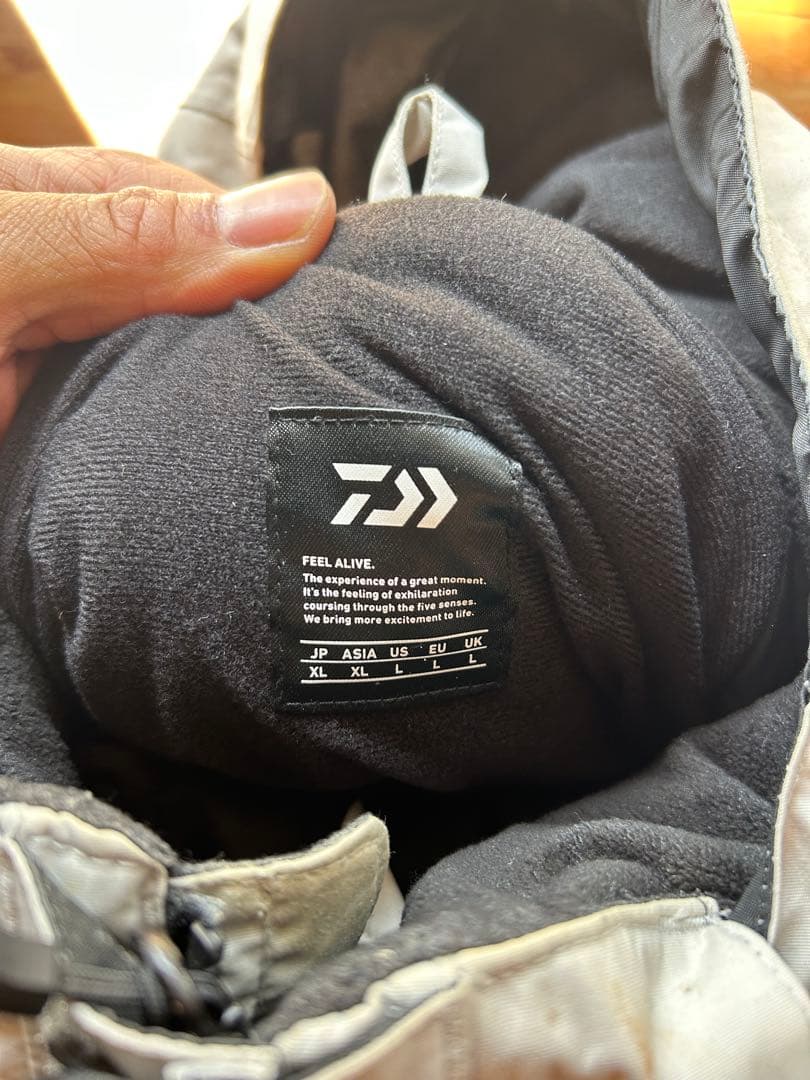 ダイワ　ウインタースーツ　上下