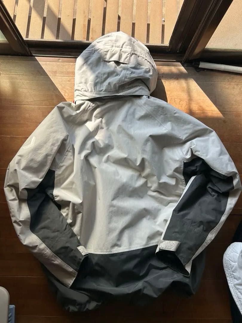 ダイワ　ウインタースーツ　上下