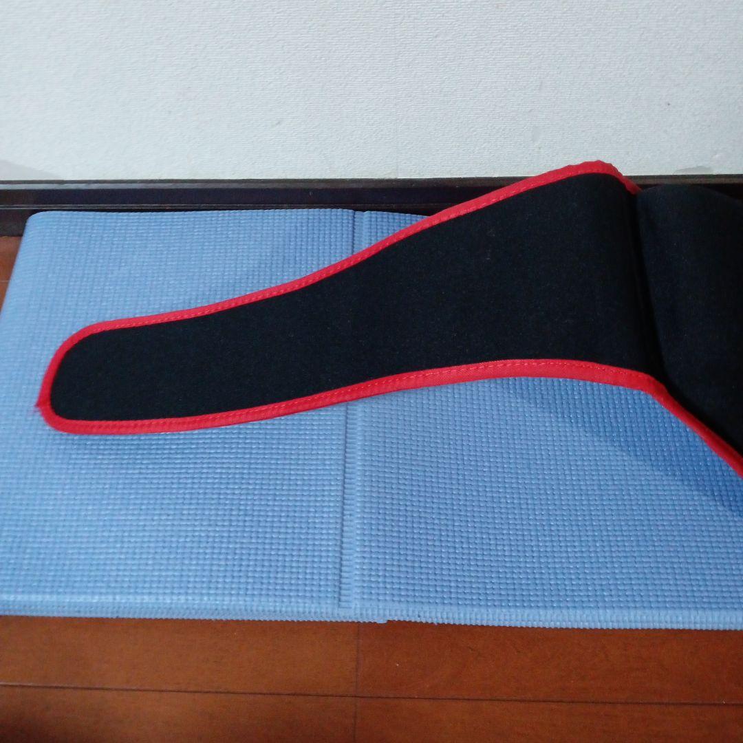 中古品　TWINS SPECIAL ボクシングサポーター M 赤