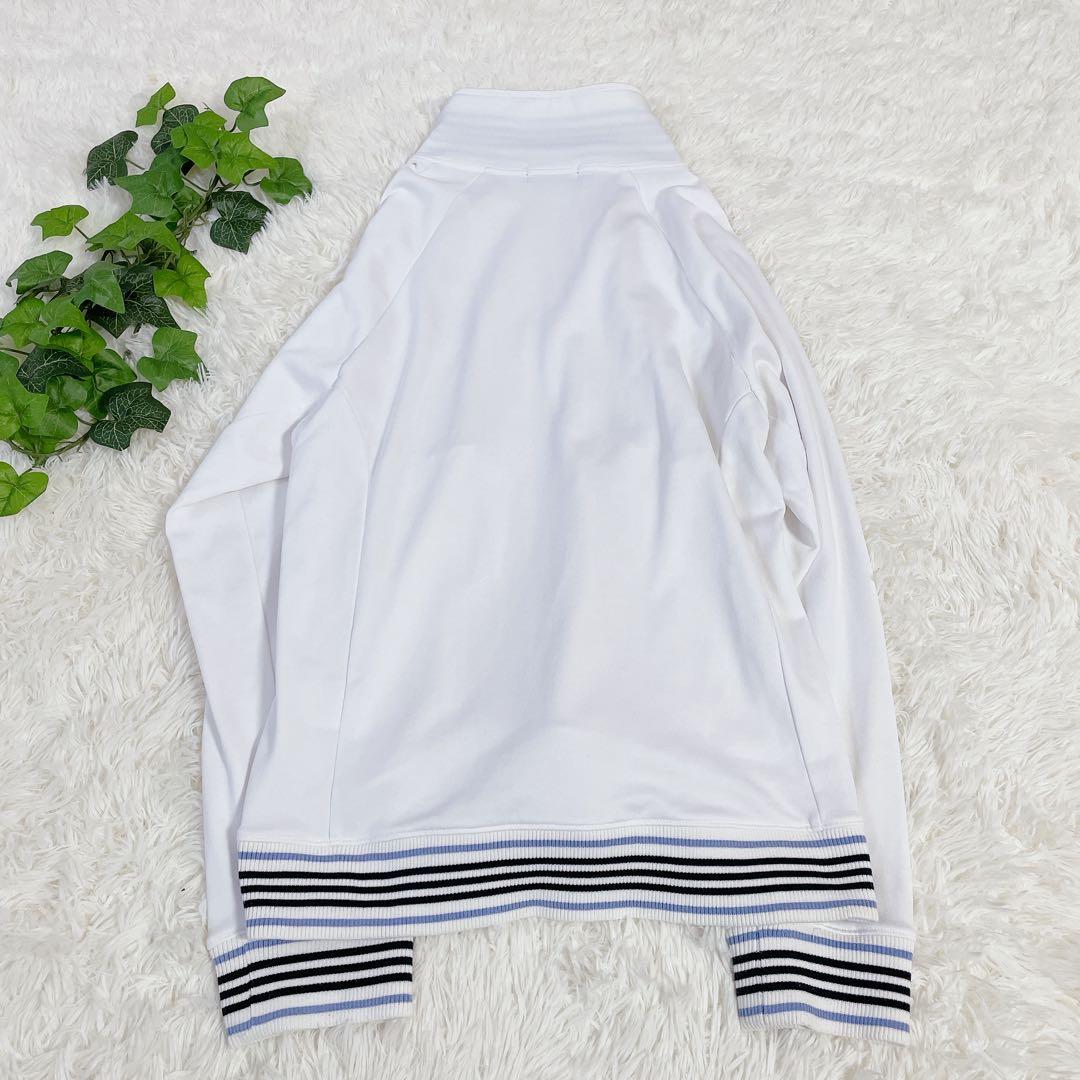 美品　バーバリーブラックレーベル　ワッペン付　スウェット　ジャージ　3 白