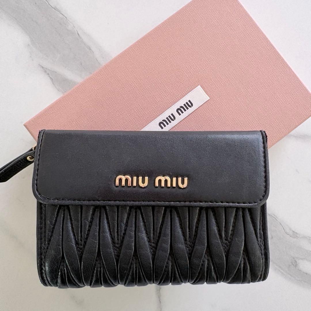 ミュウミュウ MIU MIU 財布 二つ折り財布 マテラッセ