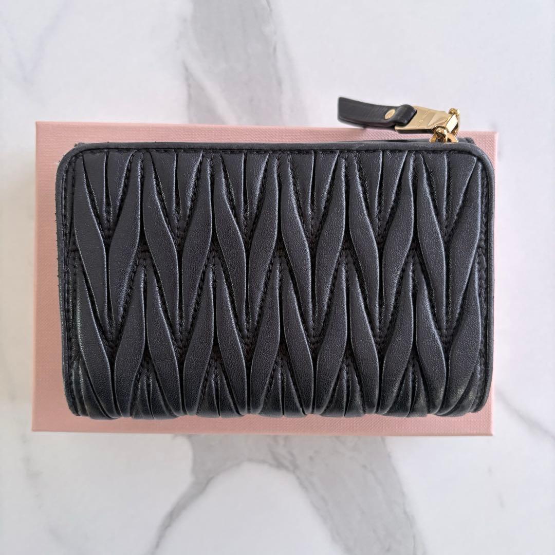 ミュウミュウ MIU MIU 財布 二つ折り財布 マテラッセ