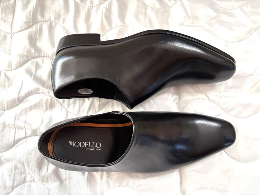 【新品】マドラスモデロ プレーントゥ スリップオン ビジネスシューズ