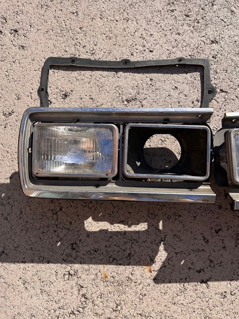 ローレル c230 ライト