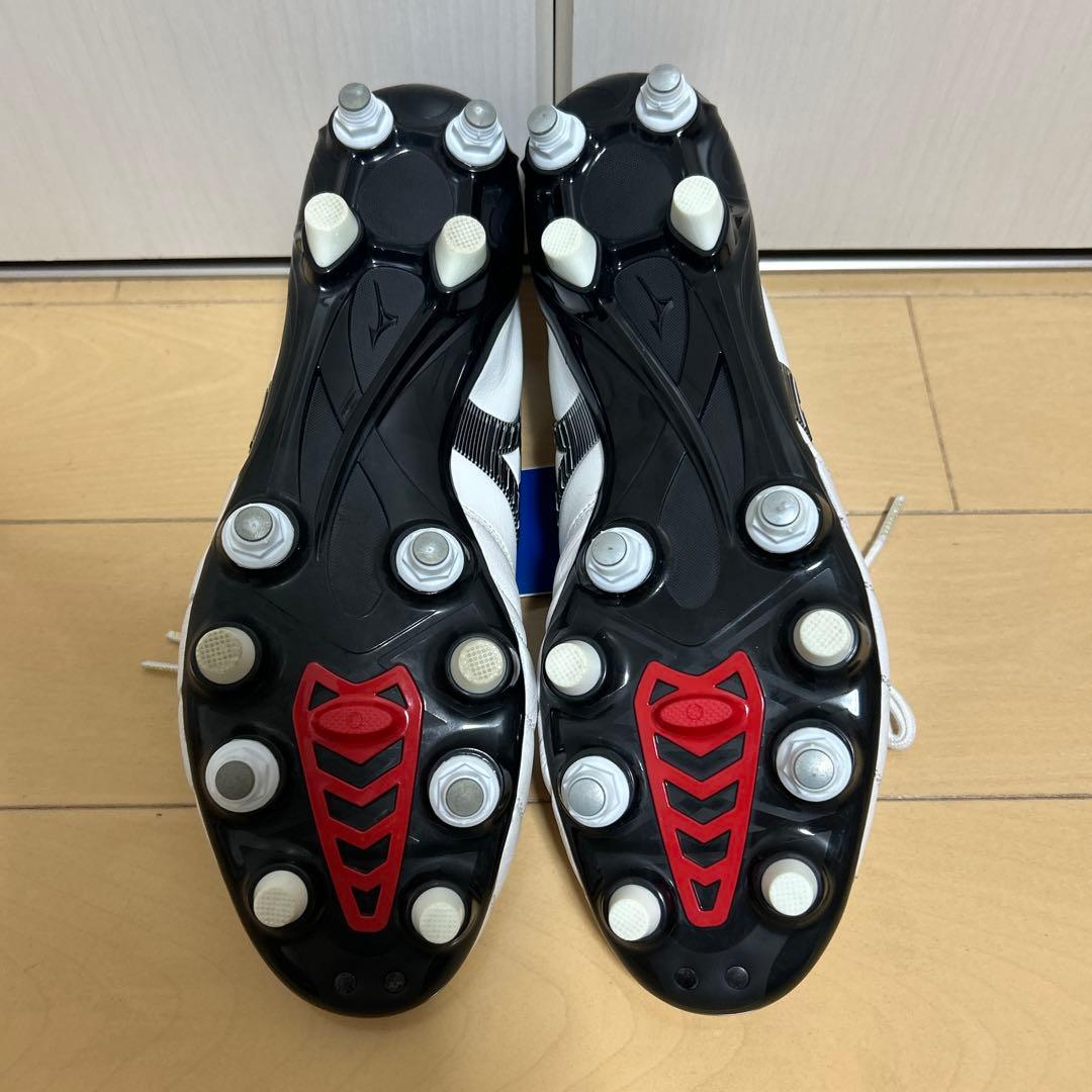 新品タグ付きMIZUNO モレリアネオIV Japan MIX27cm