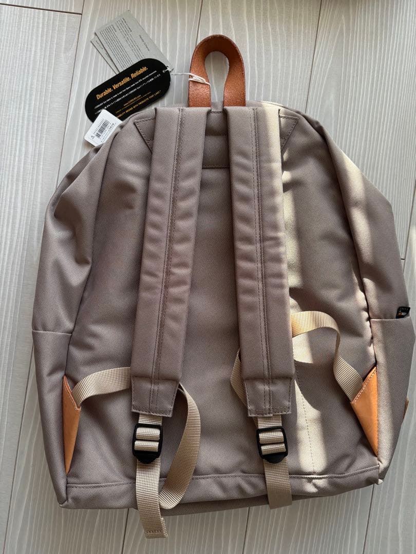 50%オフ！ エンダースキーマ完売カラーベージュ バックパック