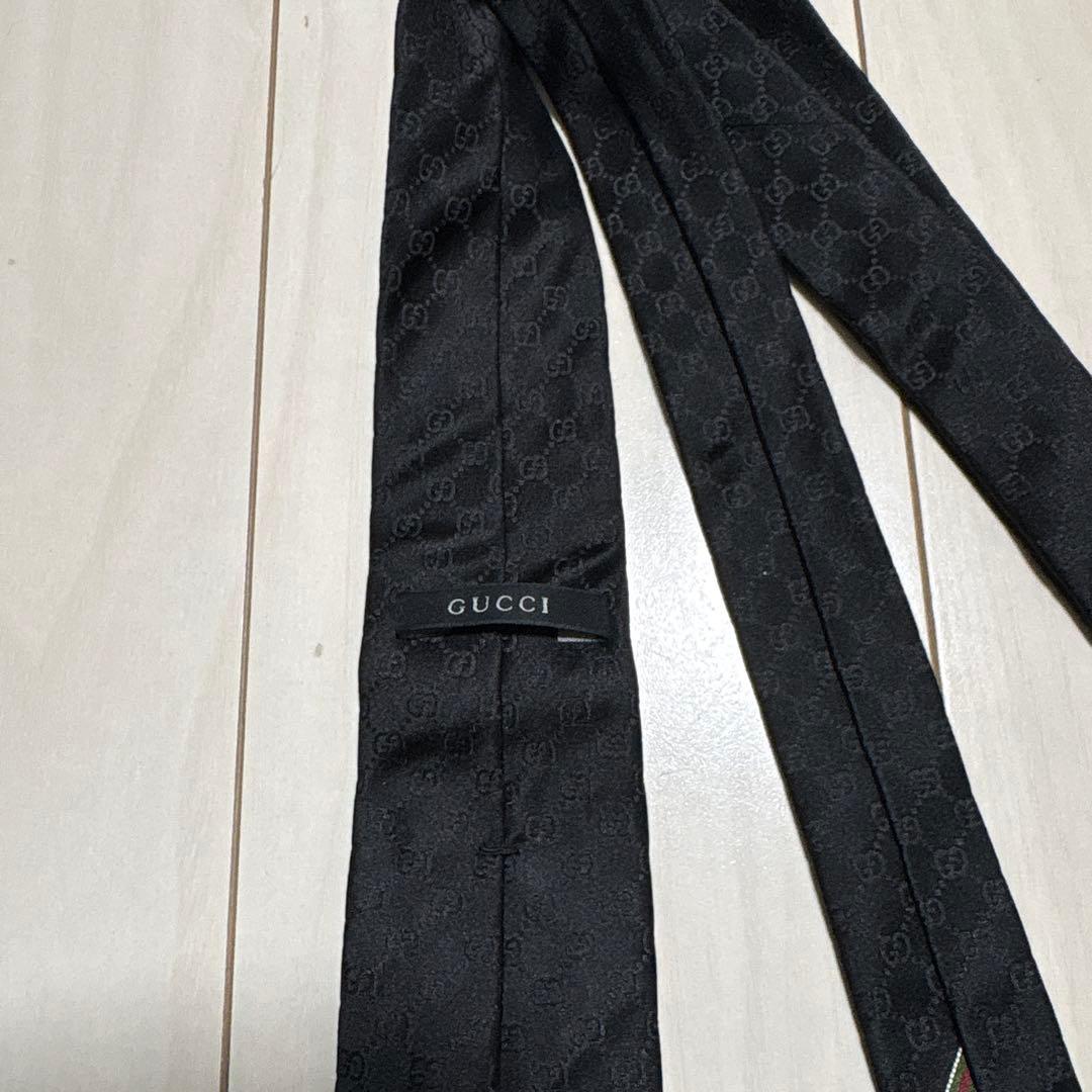 GUCCI ブラック ネクタイ モノグラム