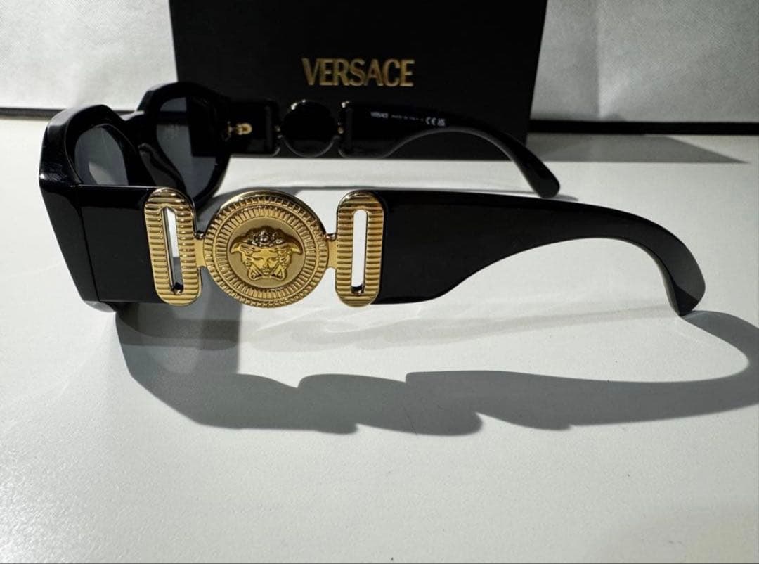 VERSACE メデューサ ビギー サングラス