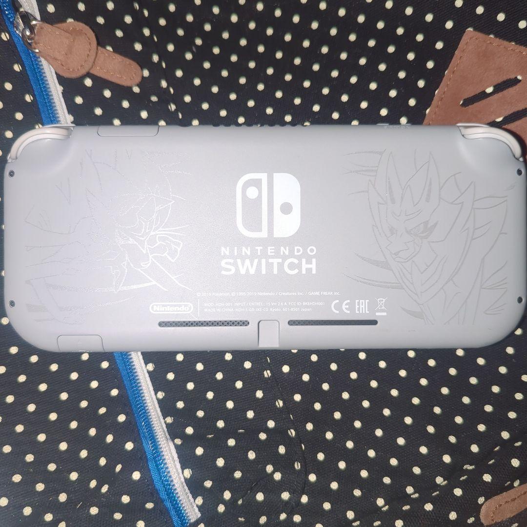 Nintendo Switch Lite 　ザシアンザマゼンタ