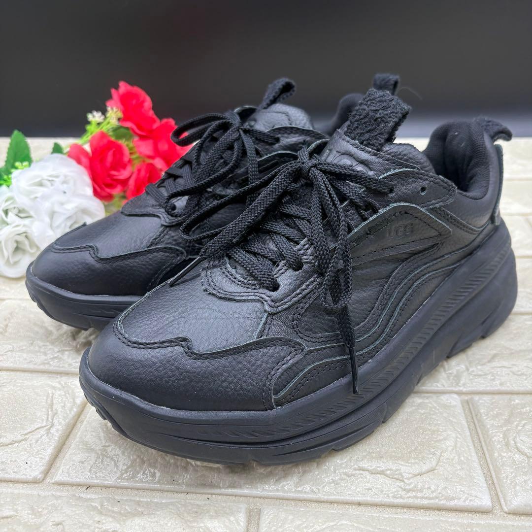 にこ☺︎　UGG アグ　厚底スニーカー　1142630 ブラック　24