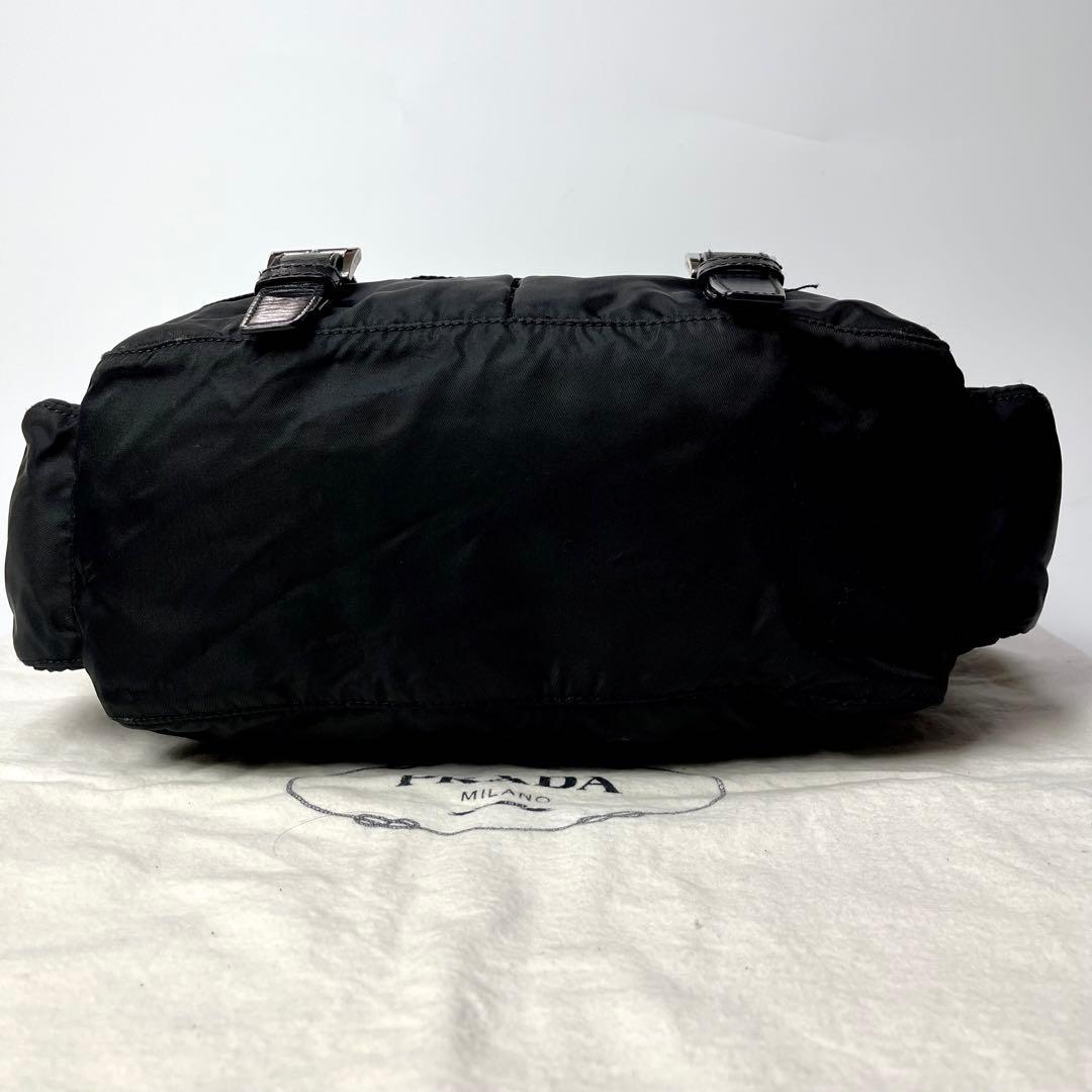 ギャラ付/極美品/入手困難✨プラダ ショルダーバッグ メッセンジャー 多ポケット