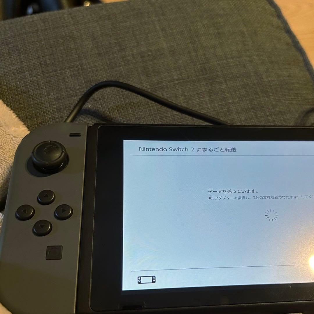 Nintendo Switch 本体 グレー 付属品完備　おまけ付き