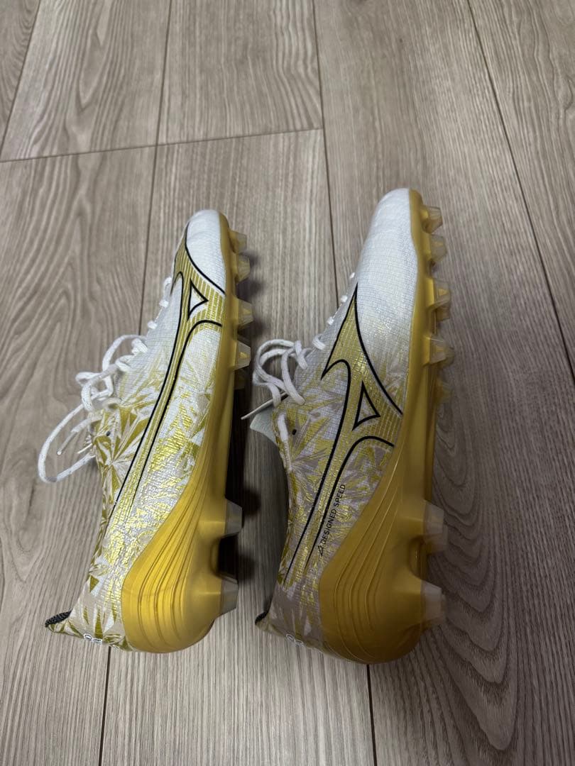 ミズノアルファ　27㎝